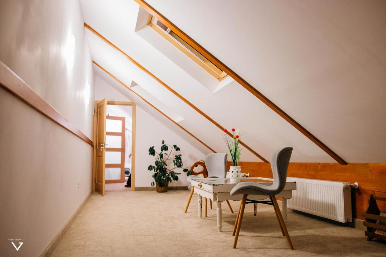 Casa Carmen Hotel Дорна Арини Екстериор снимка