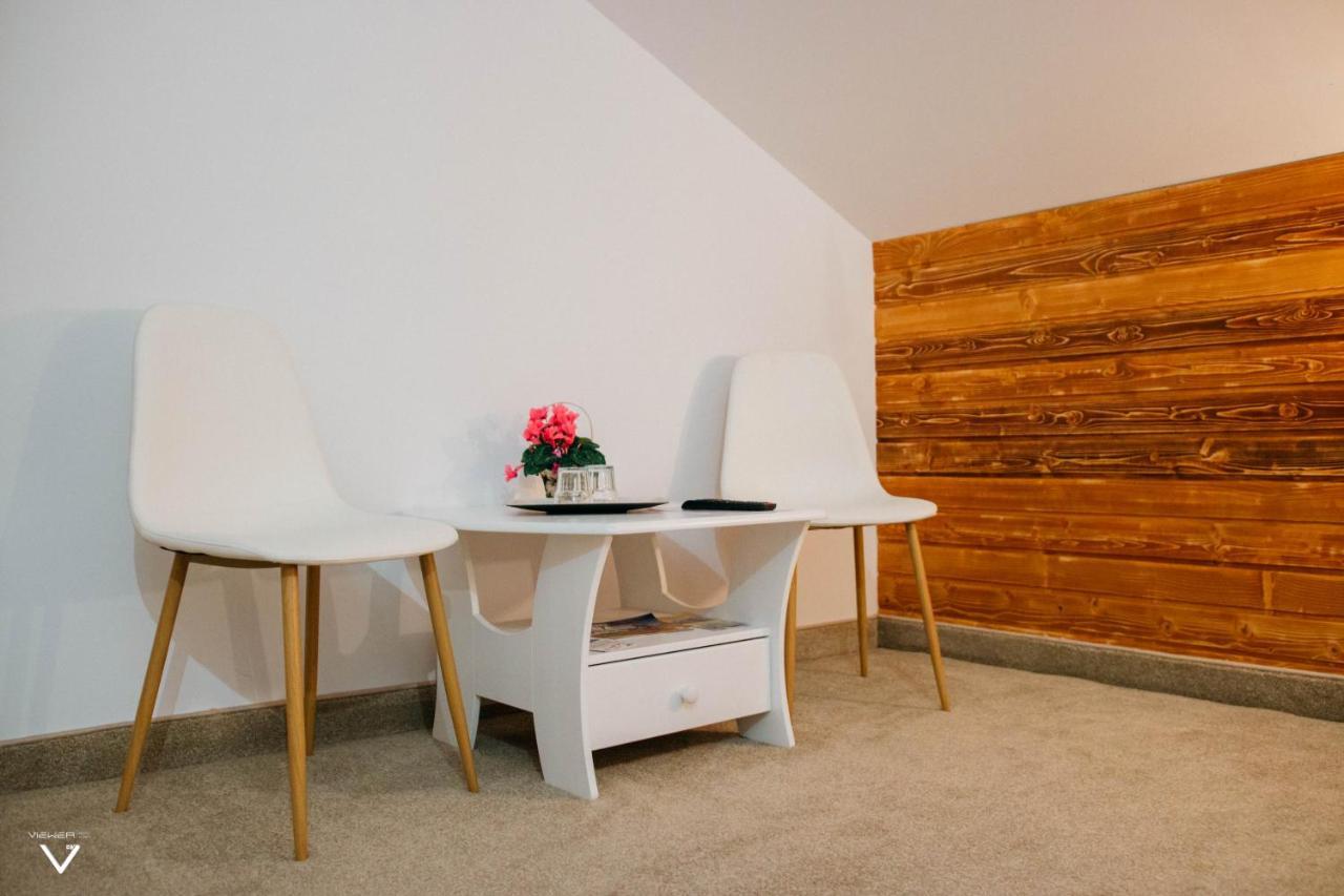 Casa Carmen Hotel Дорна Арини Екстериор снимка