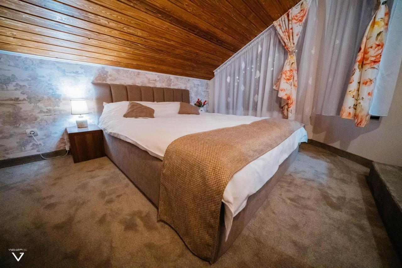 Casa Carmen Hotel Дорна Арини Екстериор снимка